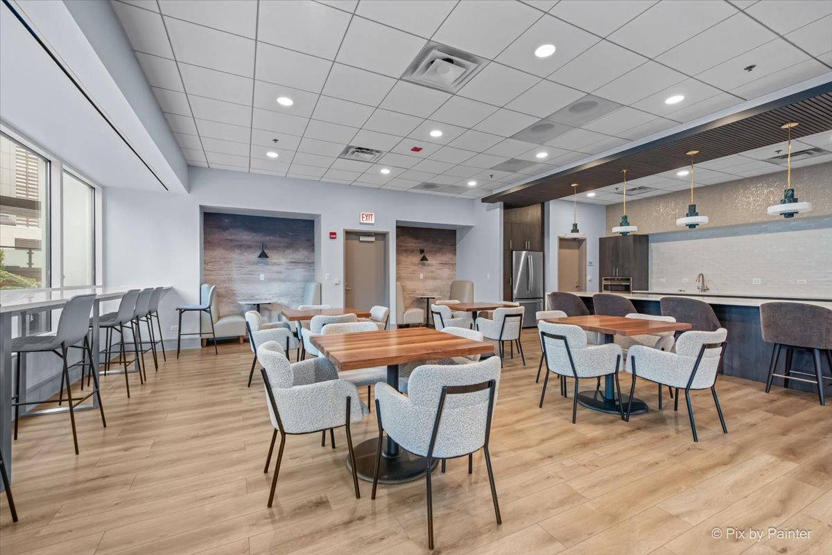 512 N Mcclurg Court #501, Chicago, IL 60611