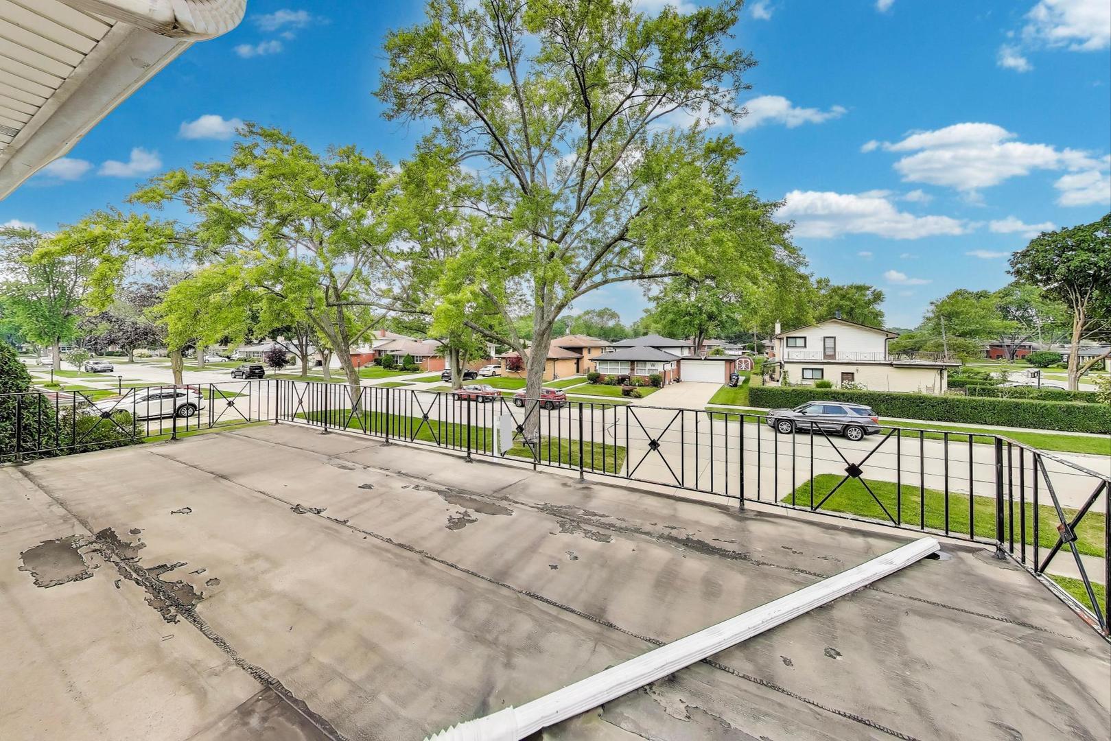511 Bedford Lane, Des Plaines, IL 60016