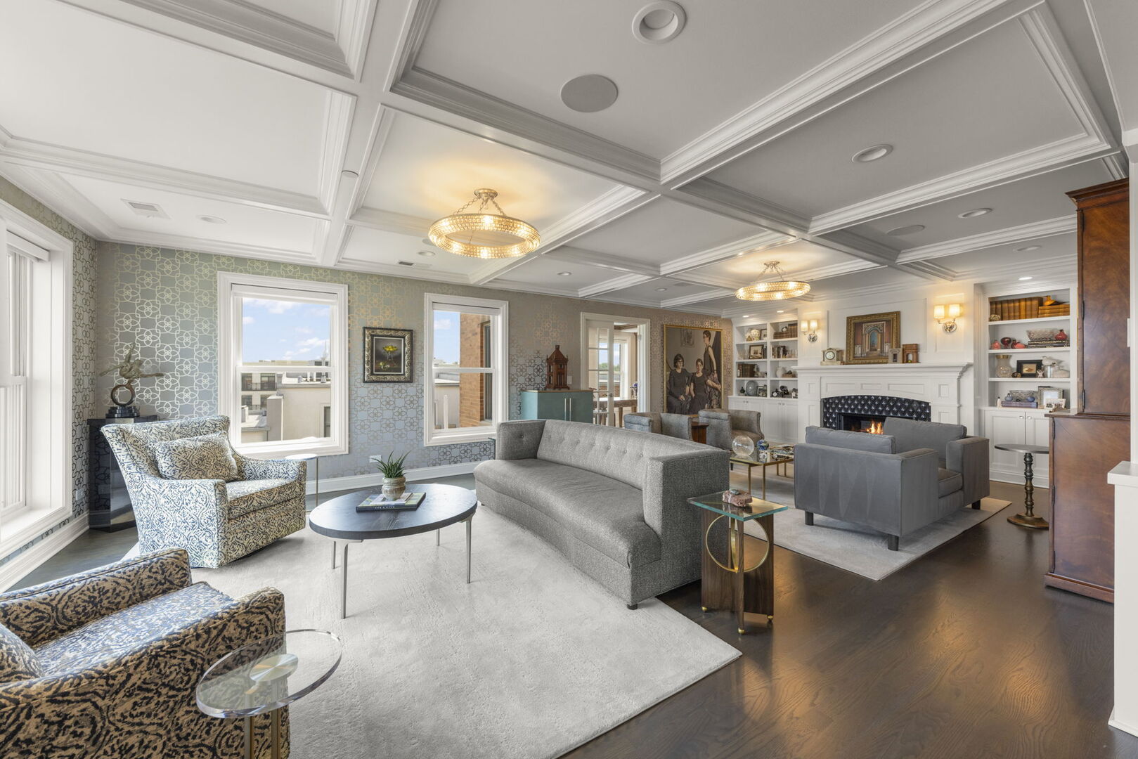 462 PENNSYLVANIA Avenue #4S, Glen Ellyn, IL 60137