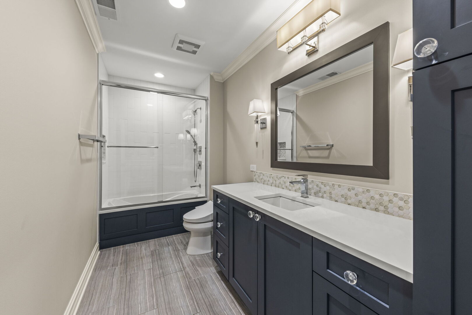 462 PENNSYLVANIA Avenue #4S, Glen Ellyn, IL 60137