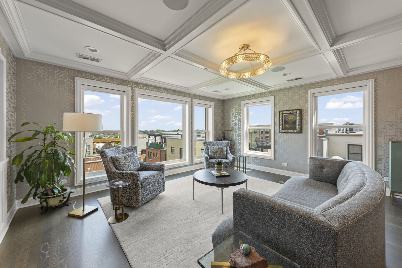 462 PENNSYLVANIA Avenue #4S, Glen Ellyn, IL 60137