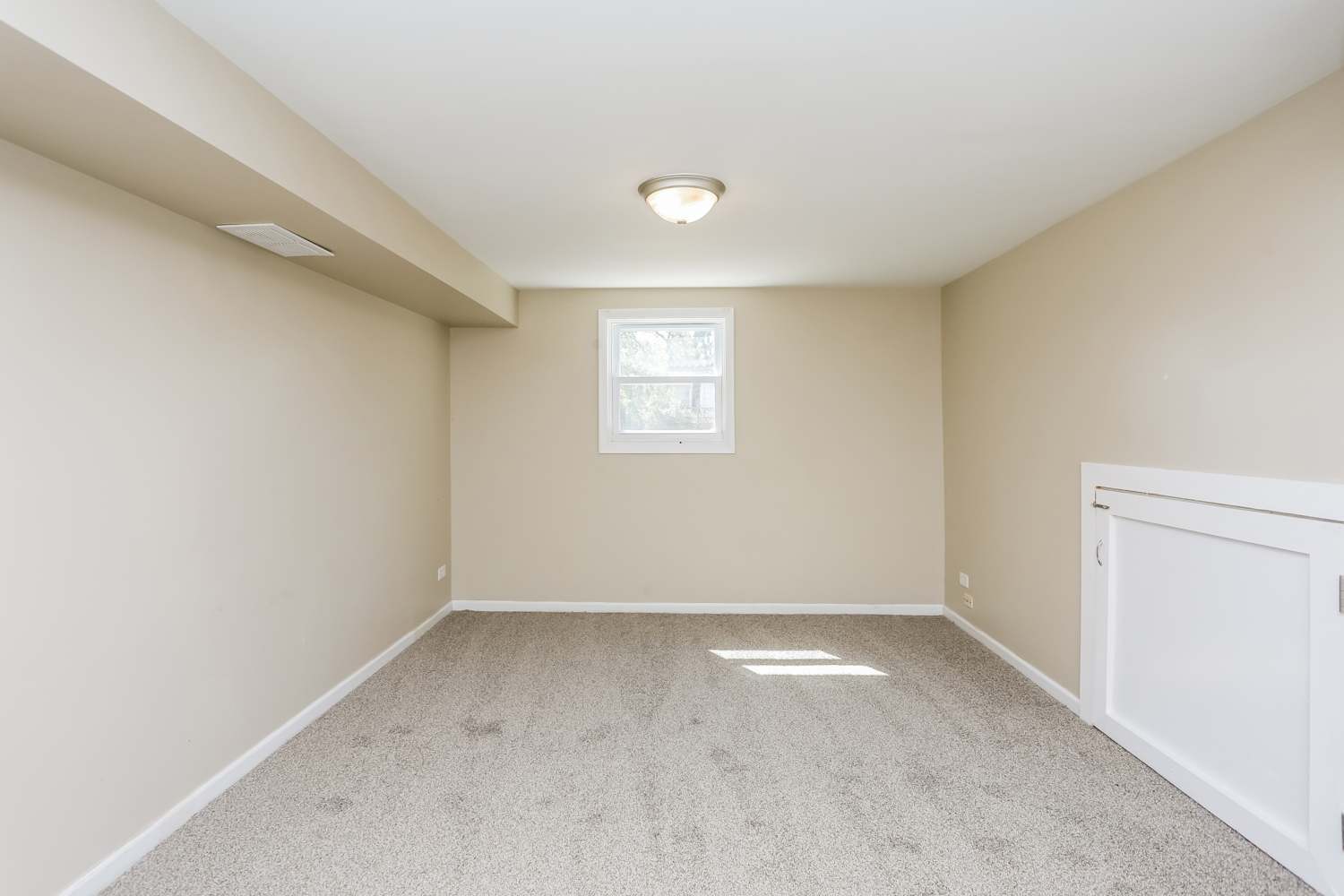 5824 Orange Lane, Oak Forest, IL 60452