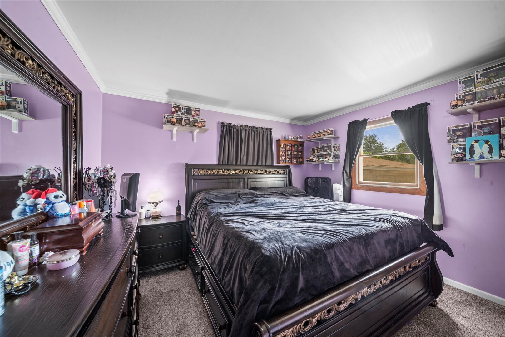 1899 Redwood Avenue, Hanover Park, IL 60133