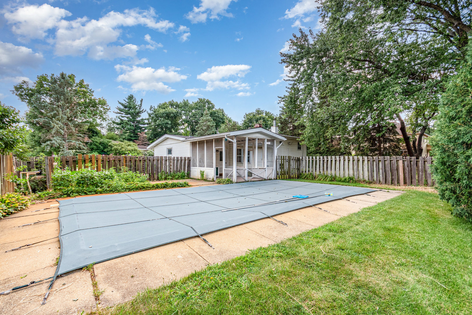 4818 Strong Road, Crystal Lake, IL 60014
