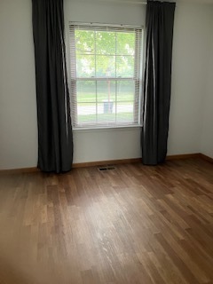 1558 Seven Pines Road #B1, Schaumburg, IL 60193