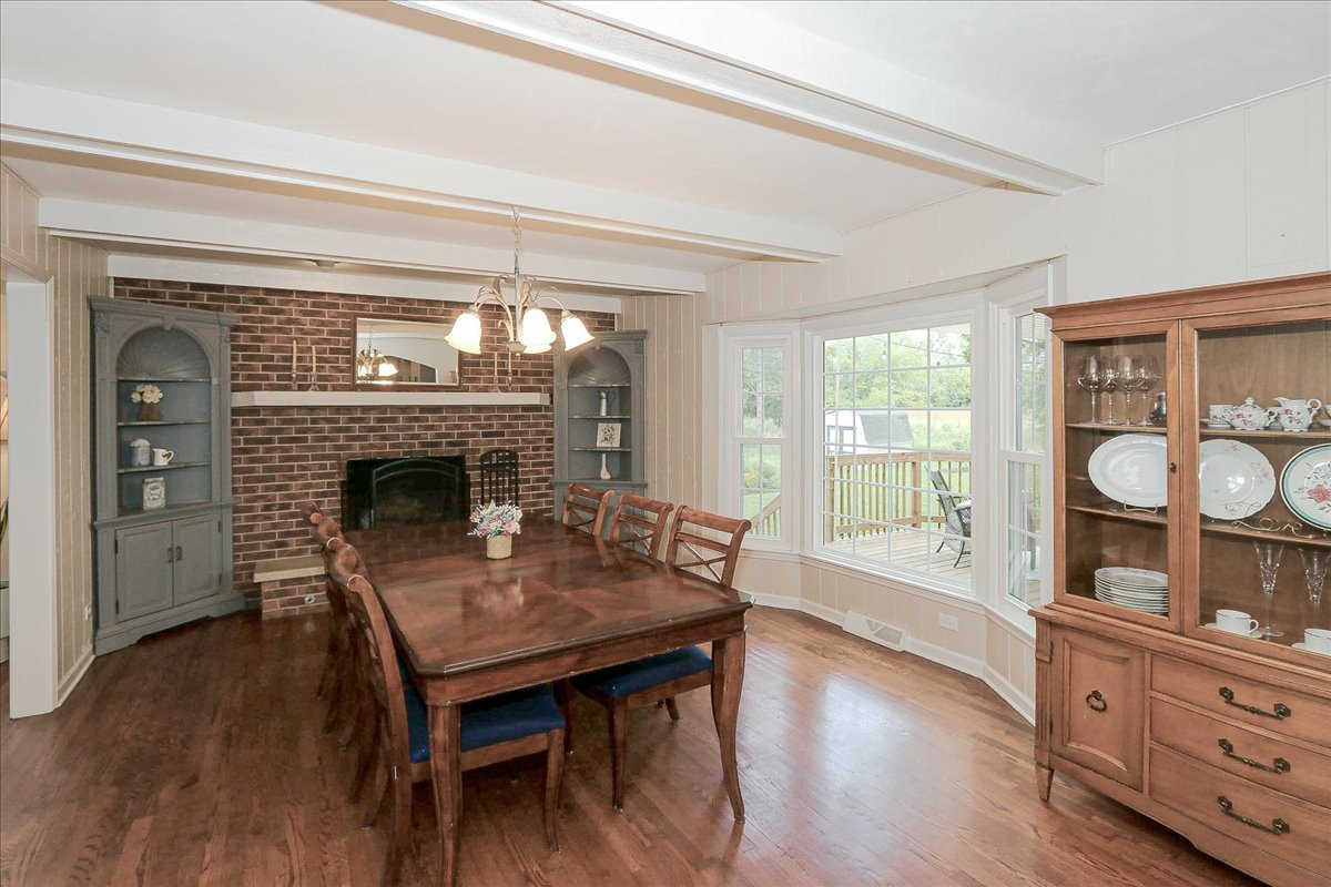 547 Lakeview Court, Bartlett, IL 60103