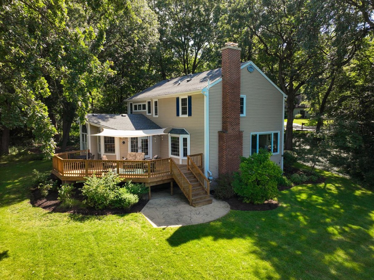 547 Lakeview Court, Bartlett, IL 60103