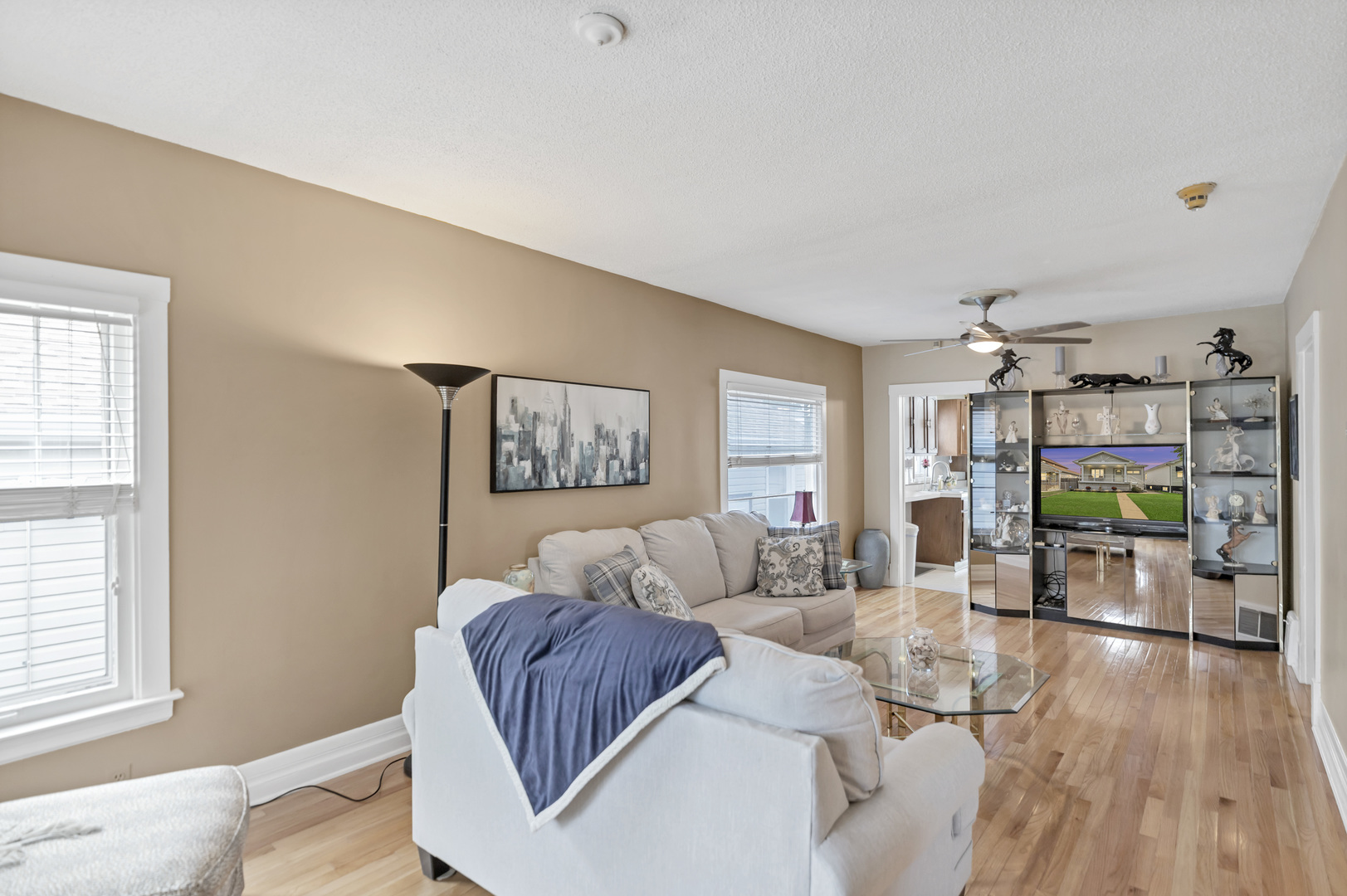 3437 N Overhill Avenue, Chicago, IL 60634