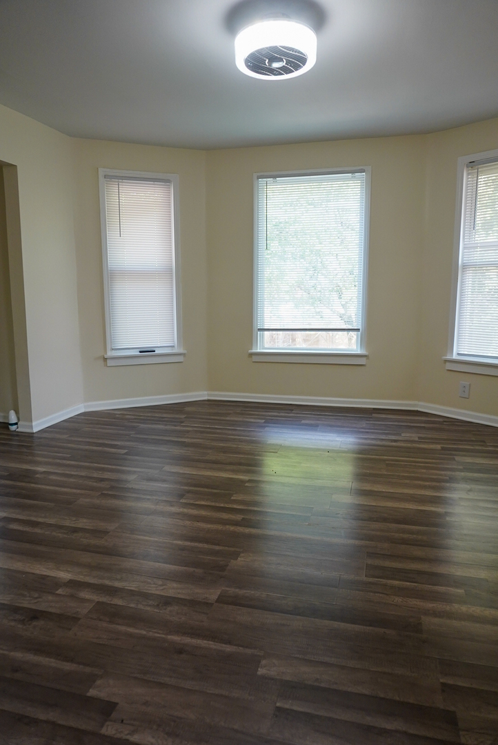 420 N Lockwood Avenue, Chicago, IL 60644