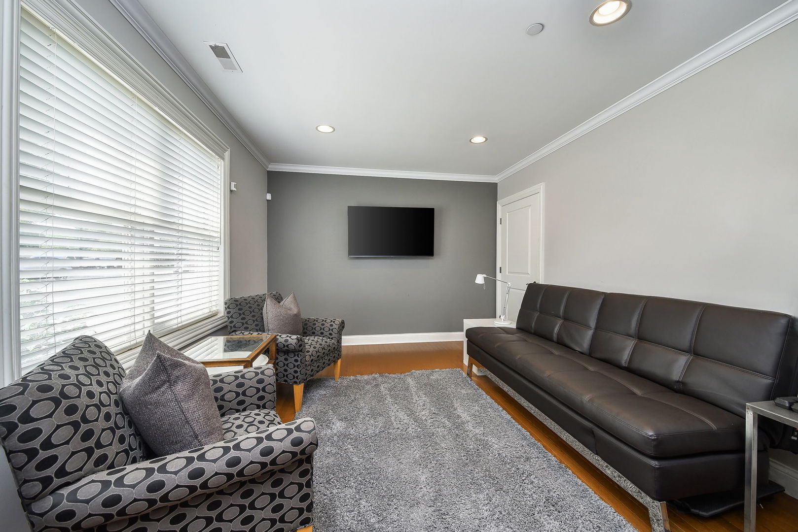 460 PENNSYLVANIA Avenue #A-1, Glen Ellyn, IL 60137