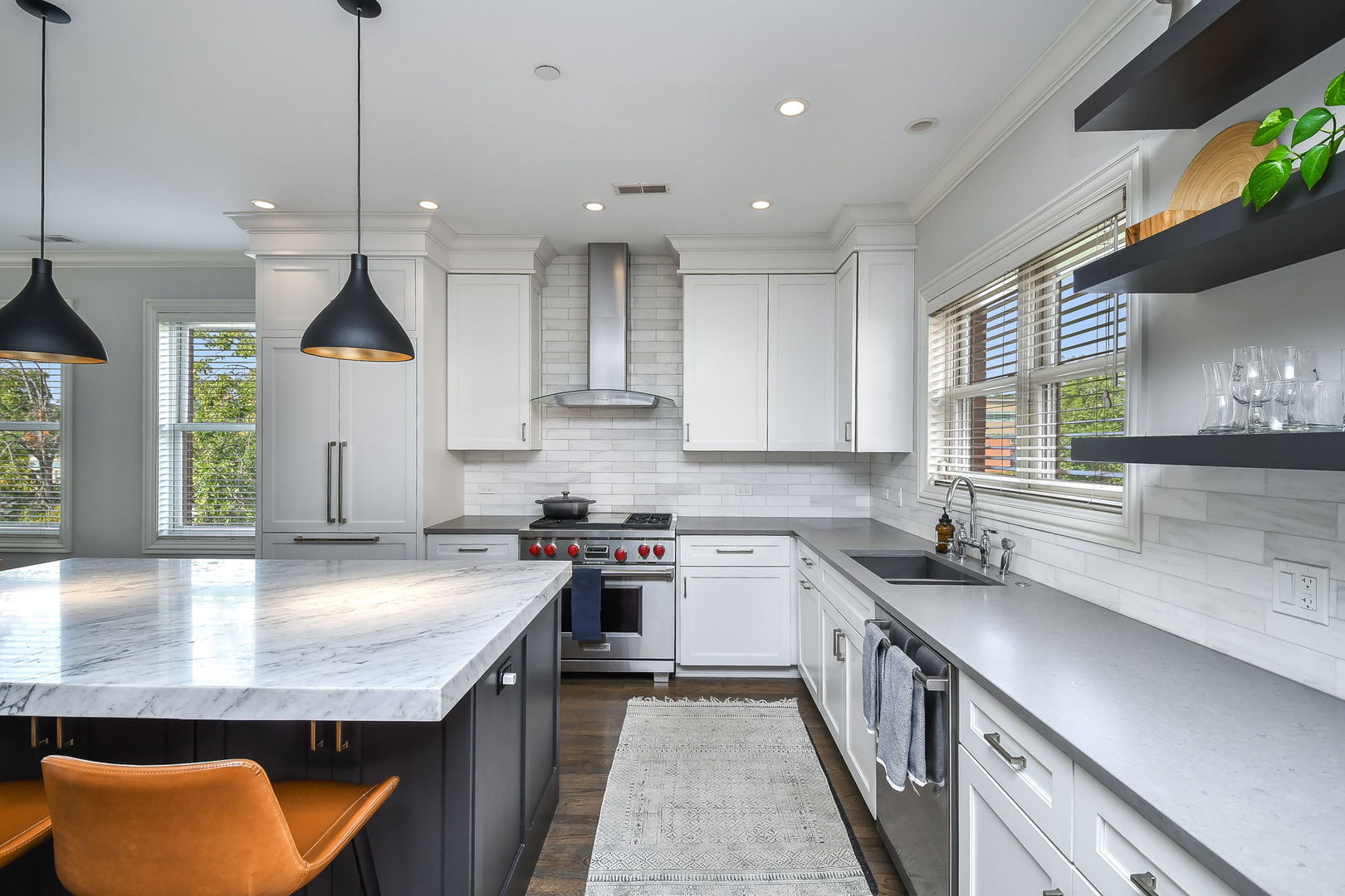 460 PENNSYLVANIA Avenue #A-1, Glen Ellyn, IL 60137