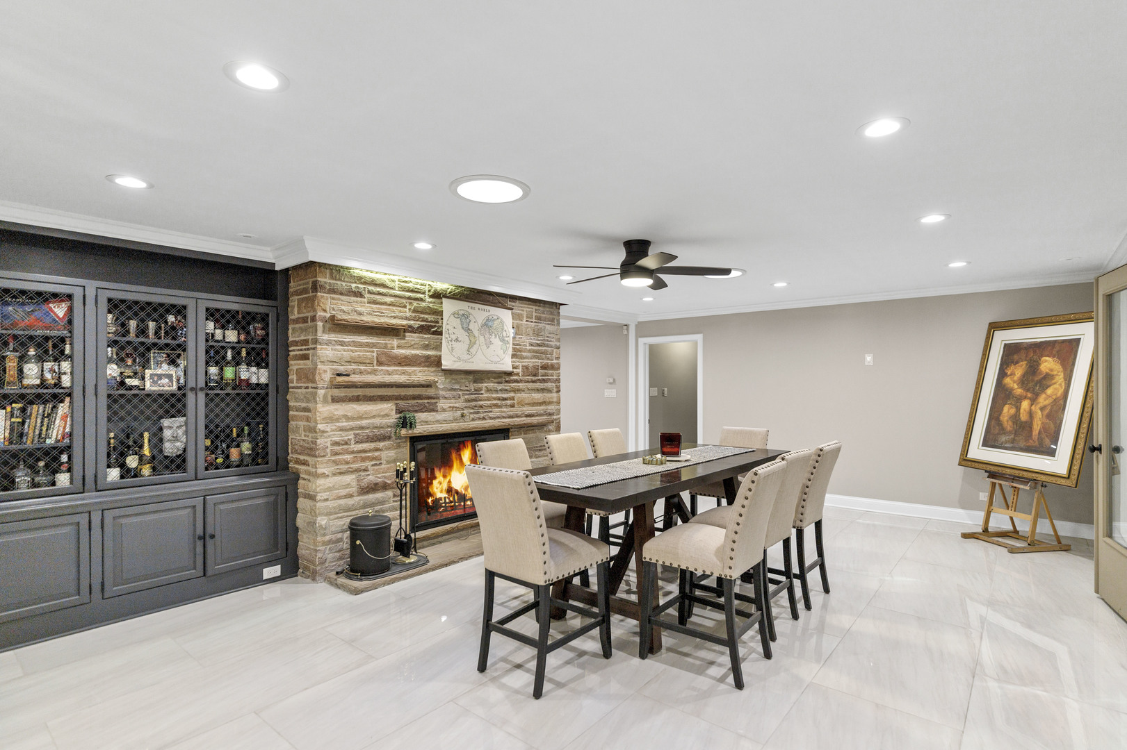 370 Oakwood Court, Palatine, IL 60067