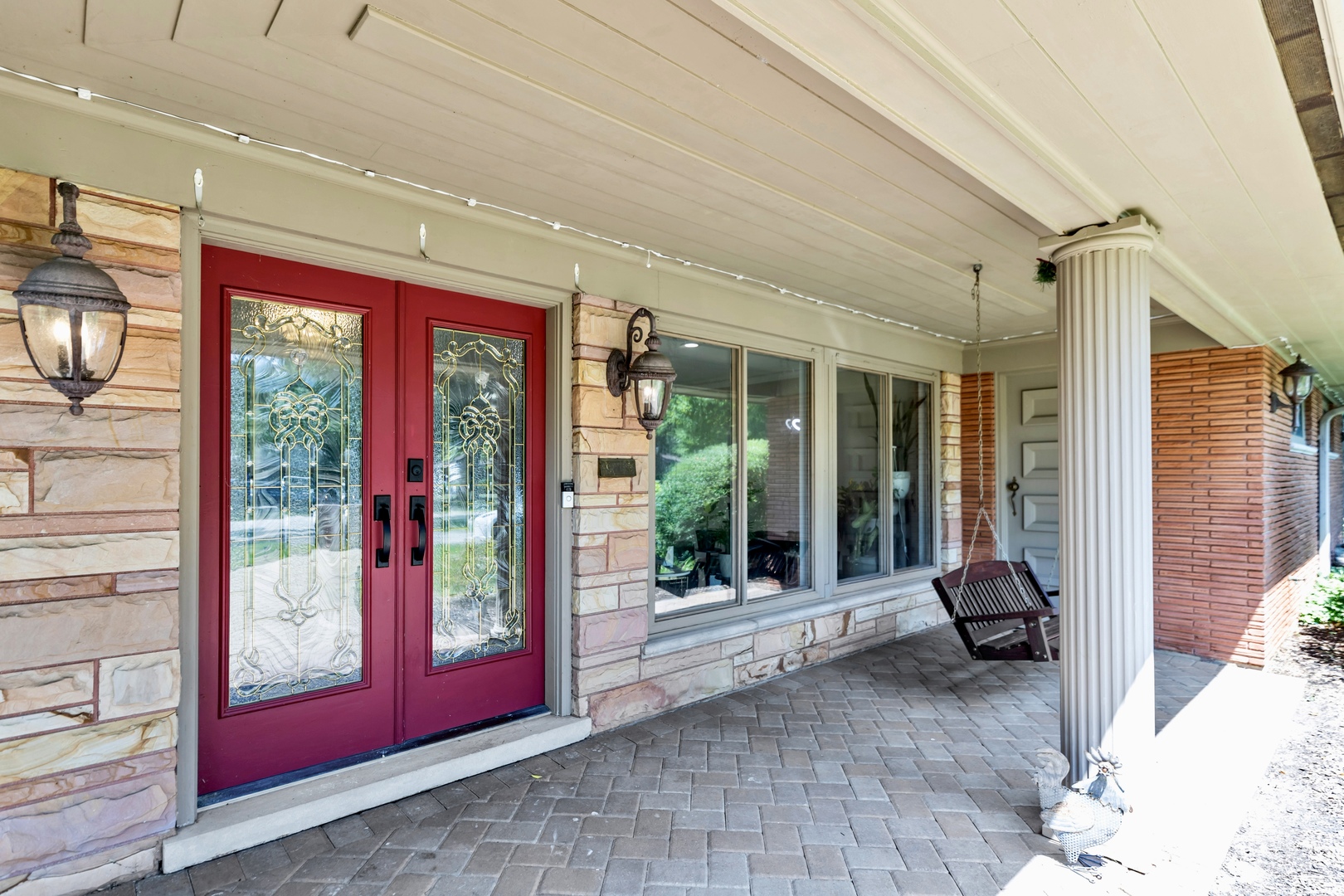 370 Oakwood Court, Palatine, IL 60067