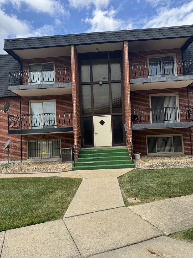 3012 W 171st Street #GT, Hazel Crest, IL 60429