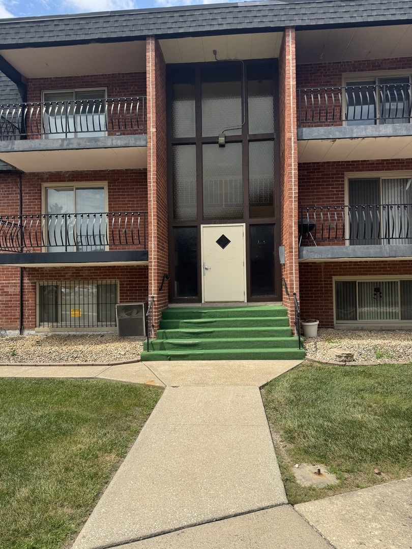 3012 W 171st Street #GT, Hazel Crest, IL 60429