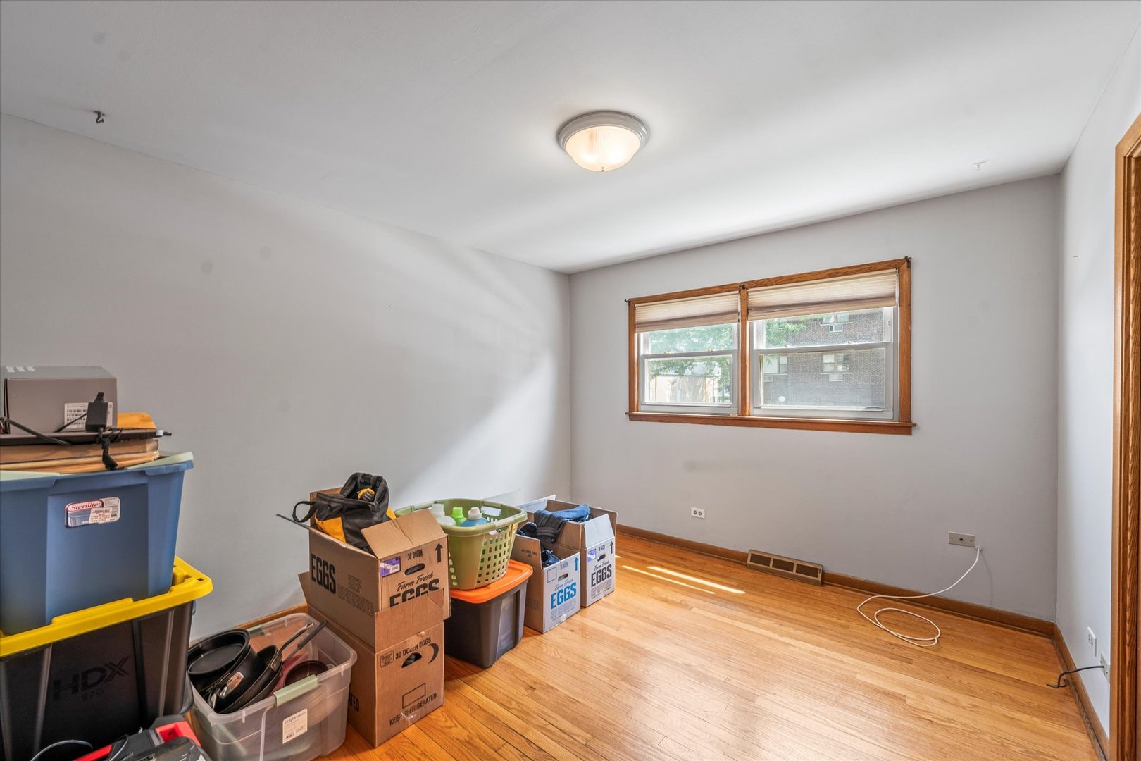 8423 W Wilson Avenue, Chicago, IL 60656