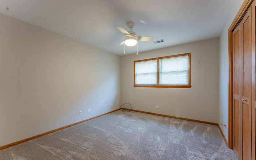 8423 W Wilson Avenue, Chicago, IL 60656