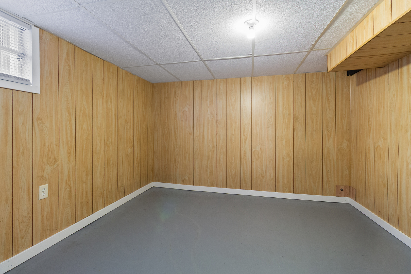 4730 Melville Avenue, East Chicago, IN 46312