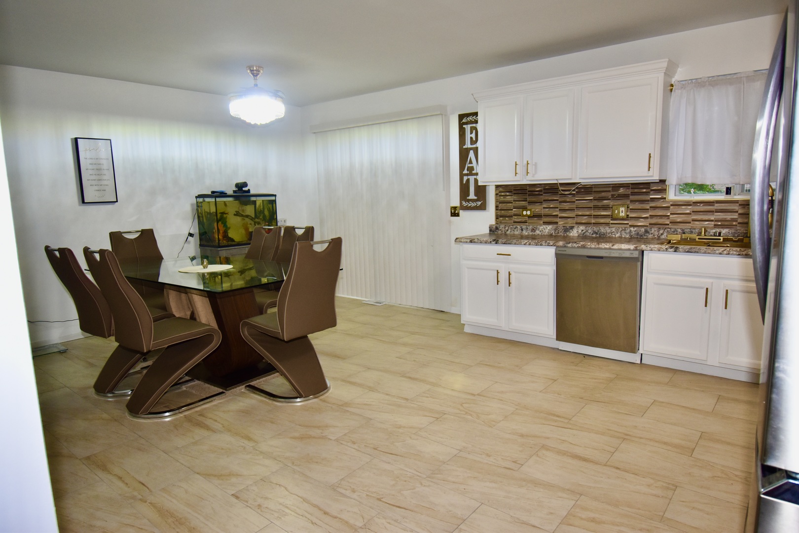 10029 W Howard Street, Beach Park, IL 60087