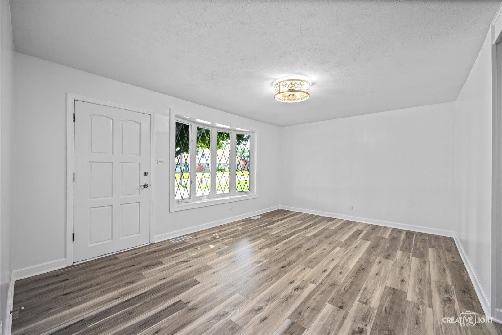13116 Fairway Drive, Crestwood, IL 60418