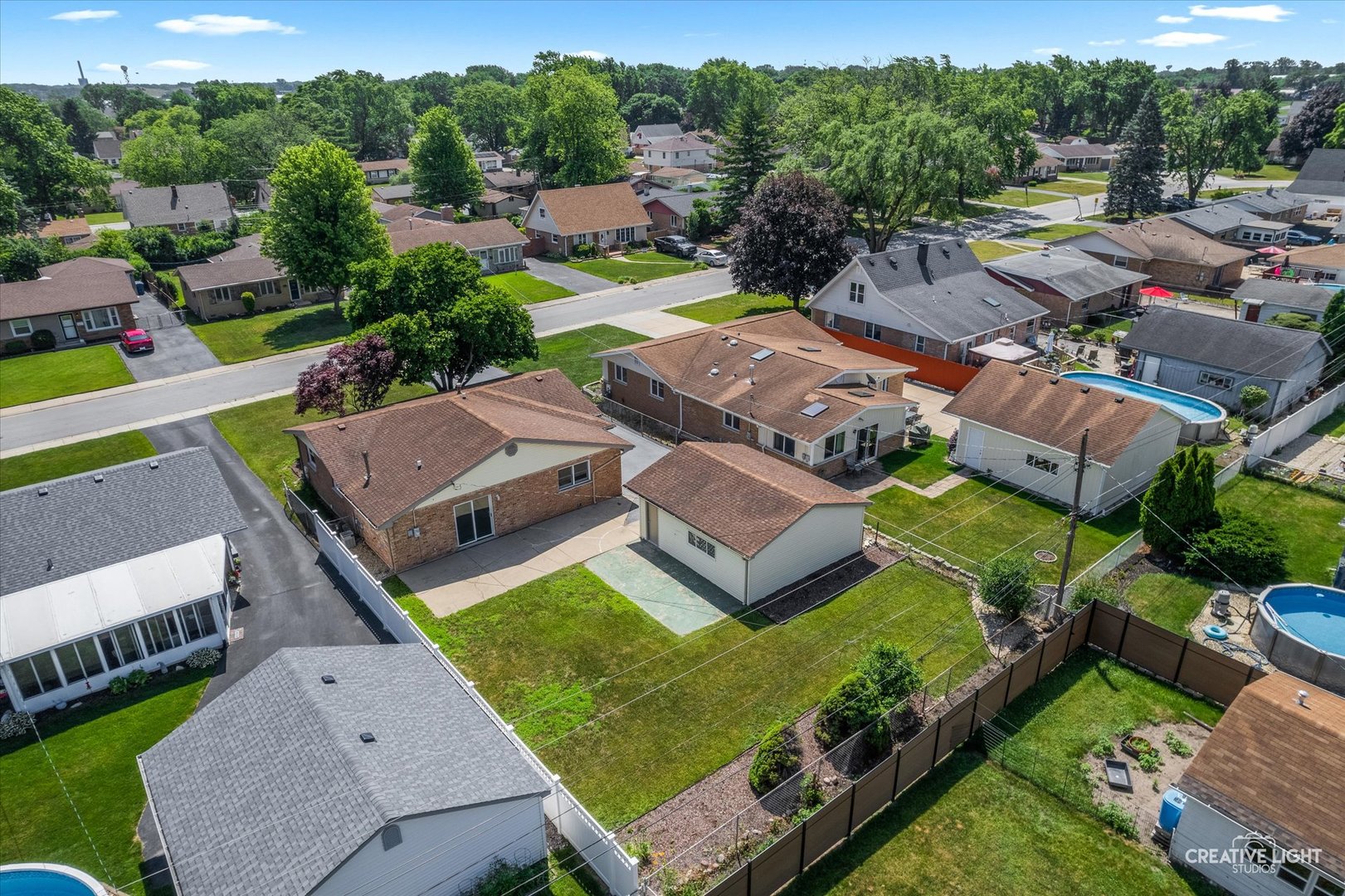 13116 Fairway Drive, Crestwood, IL 60418