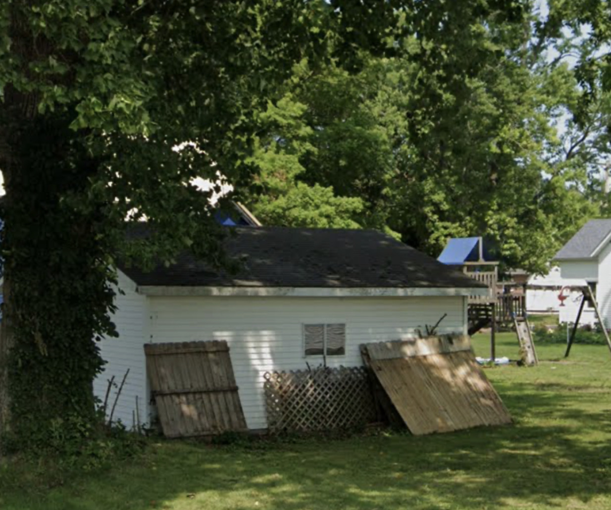 121 S Ohio Street, Chrisman, IL 61924