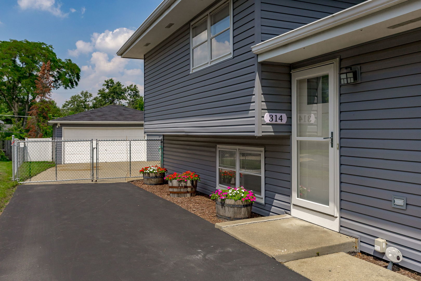314 Highridge Road, Lombard, IL 60148