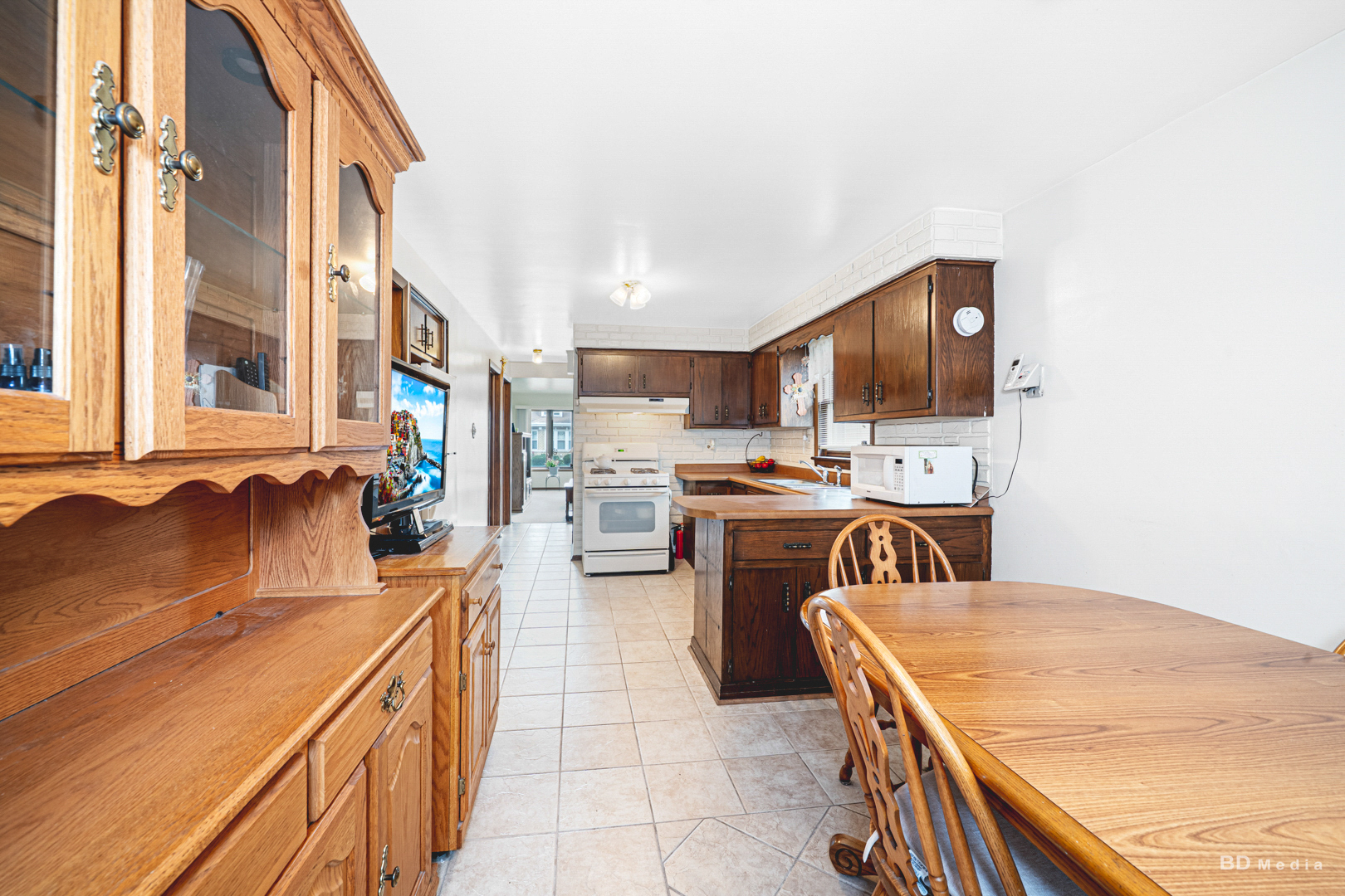 5118 S Melvina Avenue, Chicago, IL 60638