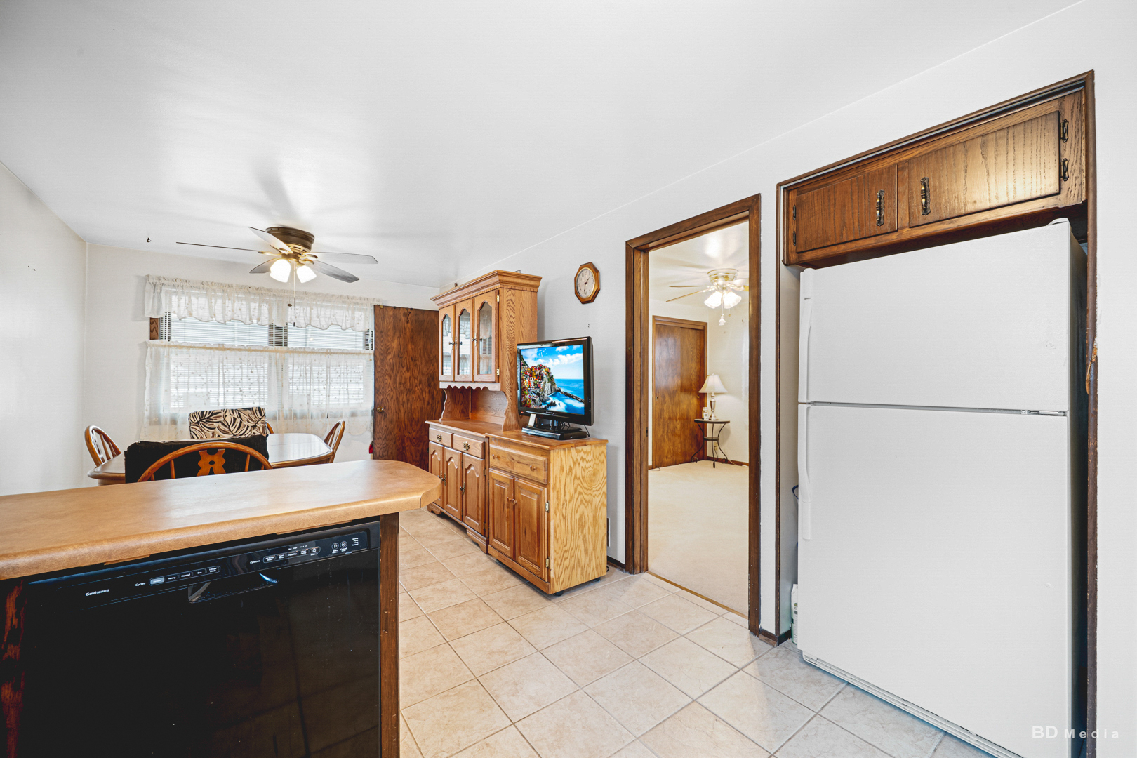 5118 S Melvina Avenue, Chicago, IL 60638