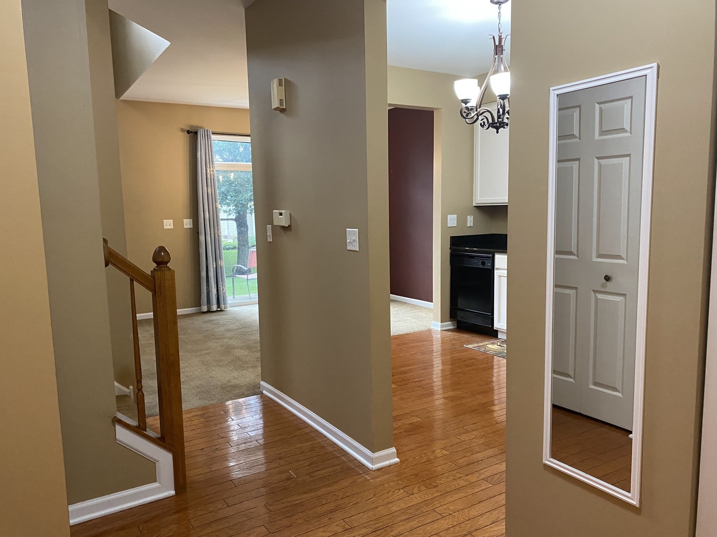 2824 White Thorn Circle, Naperville, IL 60564