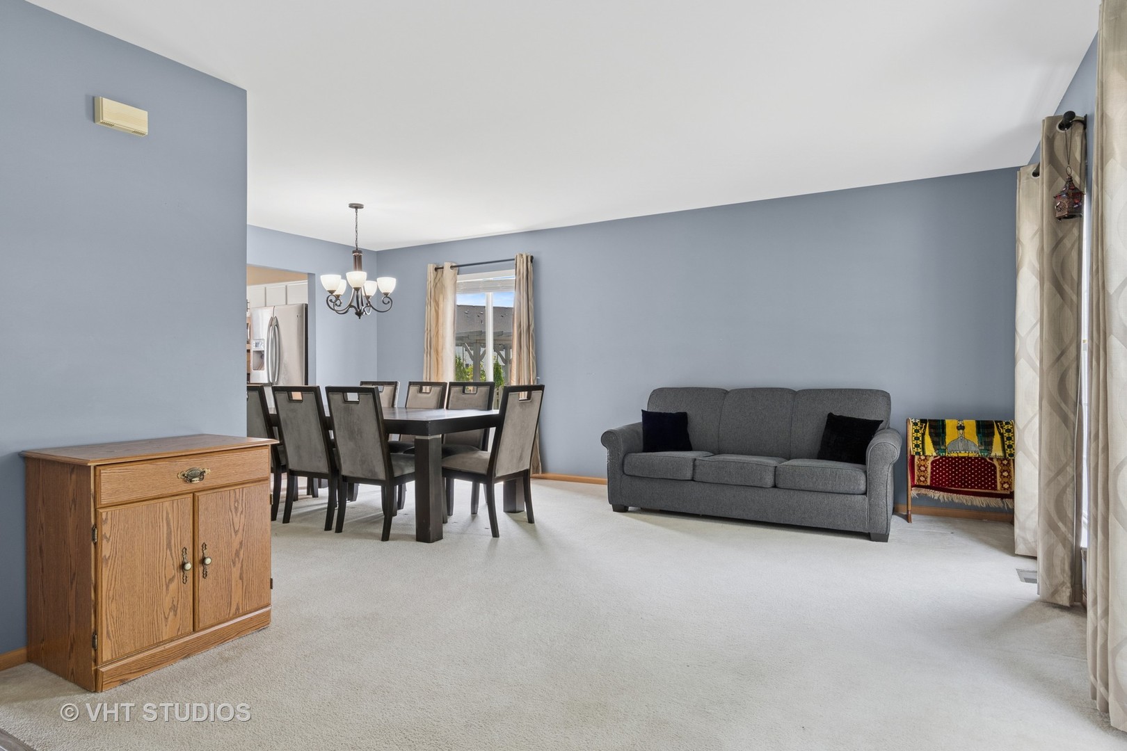 2477 Smithfield Court, Aurora, IL 60503