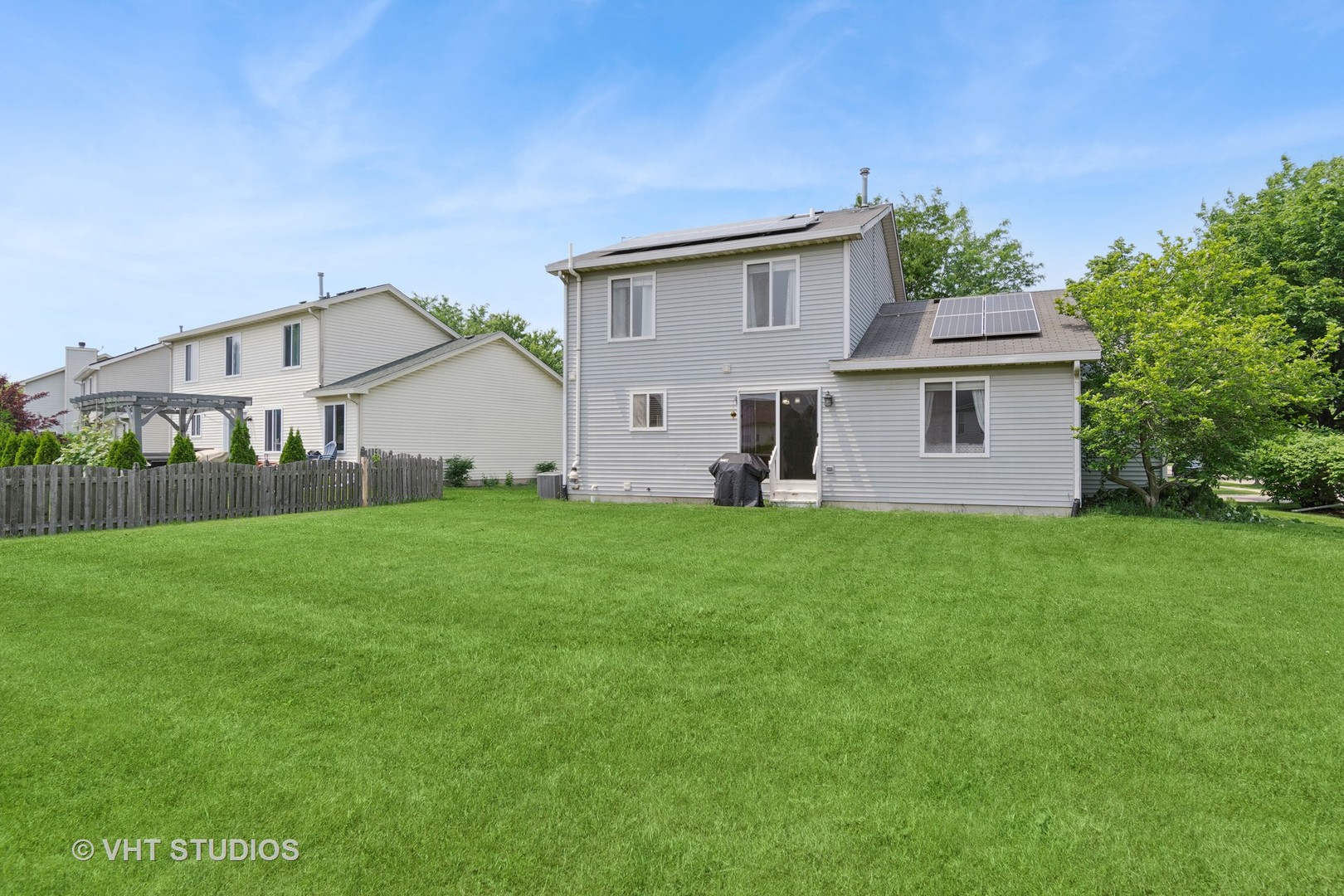2477 Smithfield Court, Aurora, IL 60503