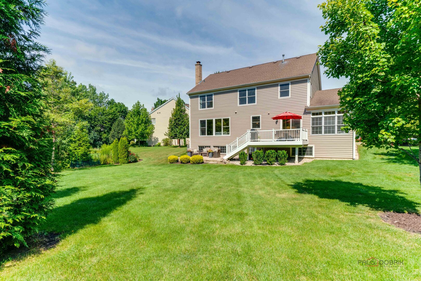 28585 Ashford Court, Lake Bluff, IL 60044