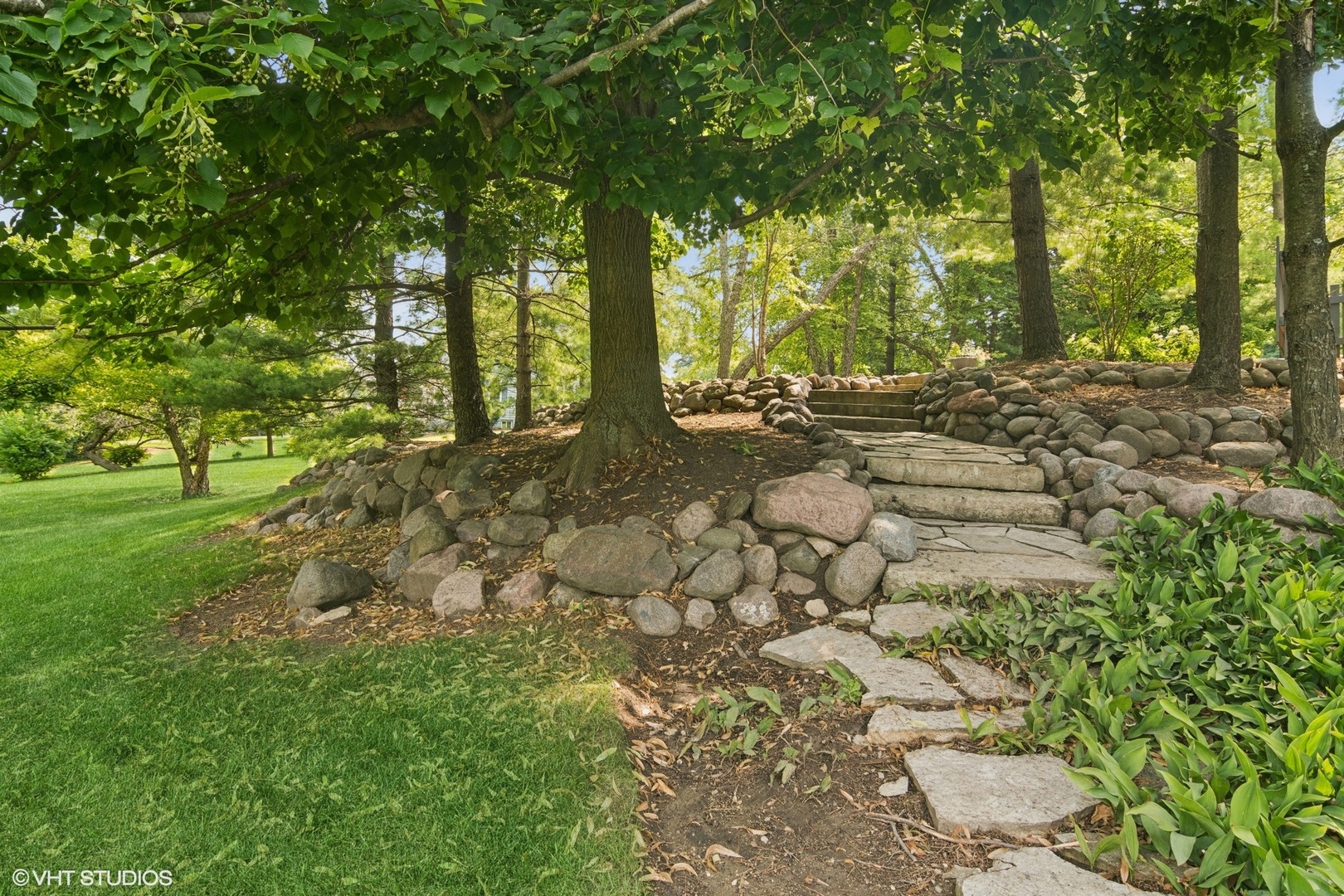 4436 Hearthmoor Court, Long Grove, IL 60047