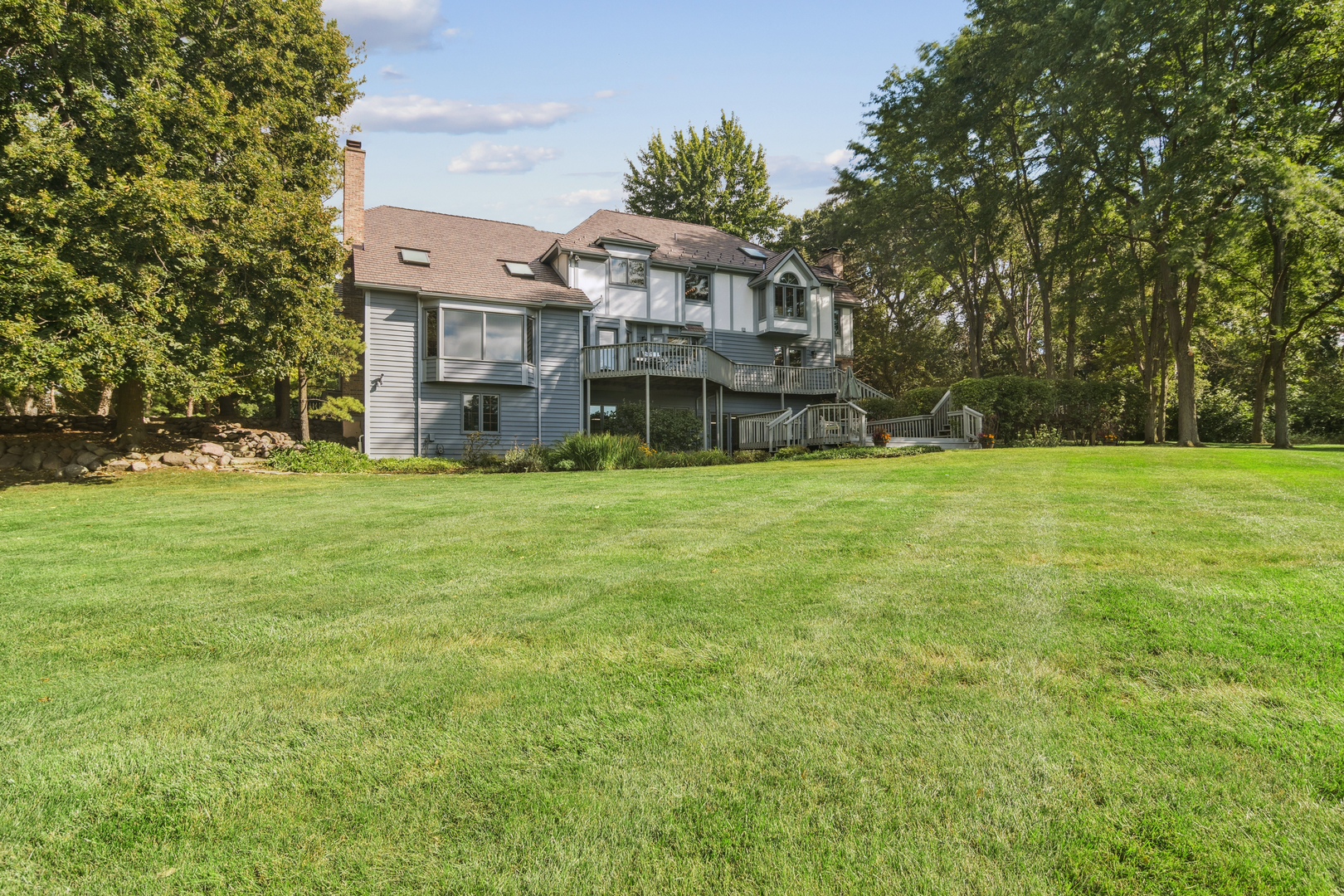 4436 Hearthmoor Court, Long Grove, IL 60047