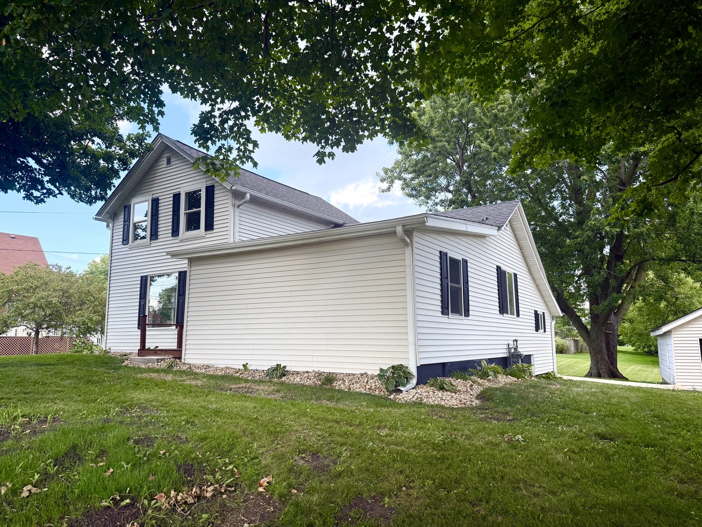 191 Peru Street, Paw Paw, IL 61353