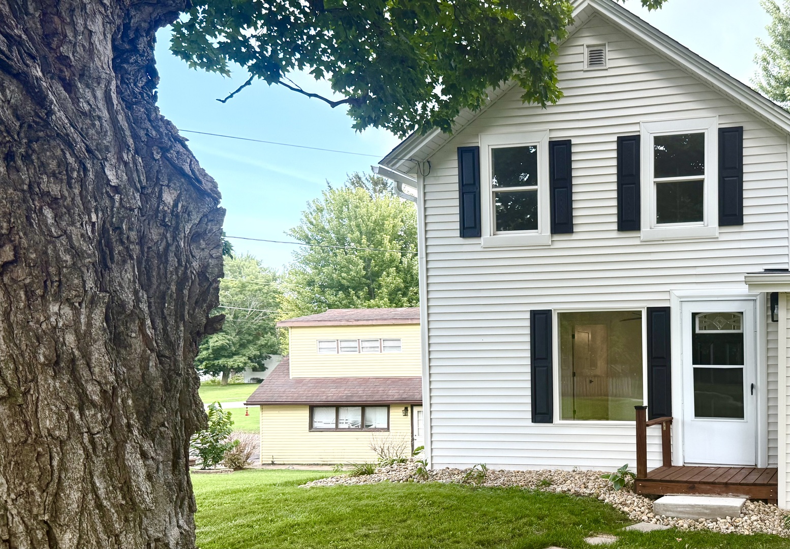 191 Peru Street, Paw Paw, IL 61353