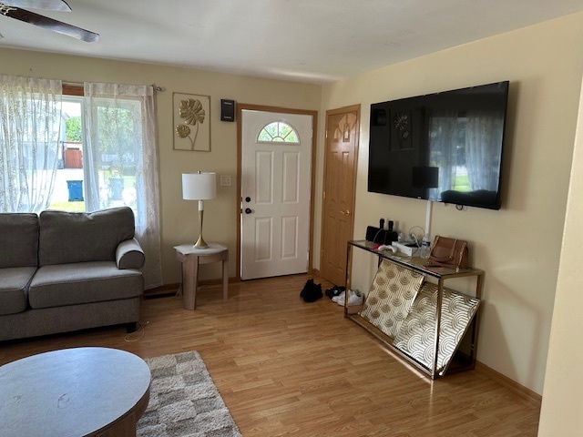 6316 W 83RD Place, Burbank, IL 60459