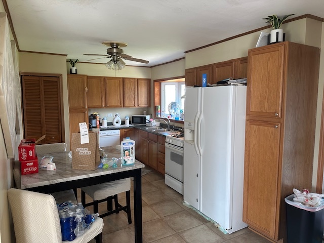 6316 W 83RD Place, Burbank, IL 60459