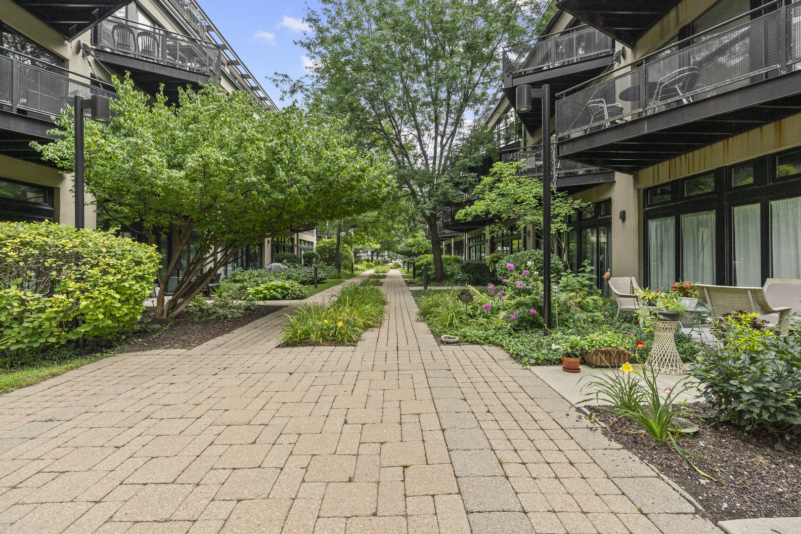 1070 W 15th Street #147, Chicago, IL 60608