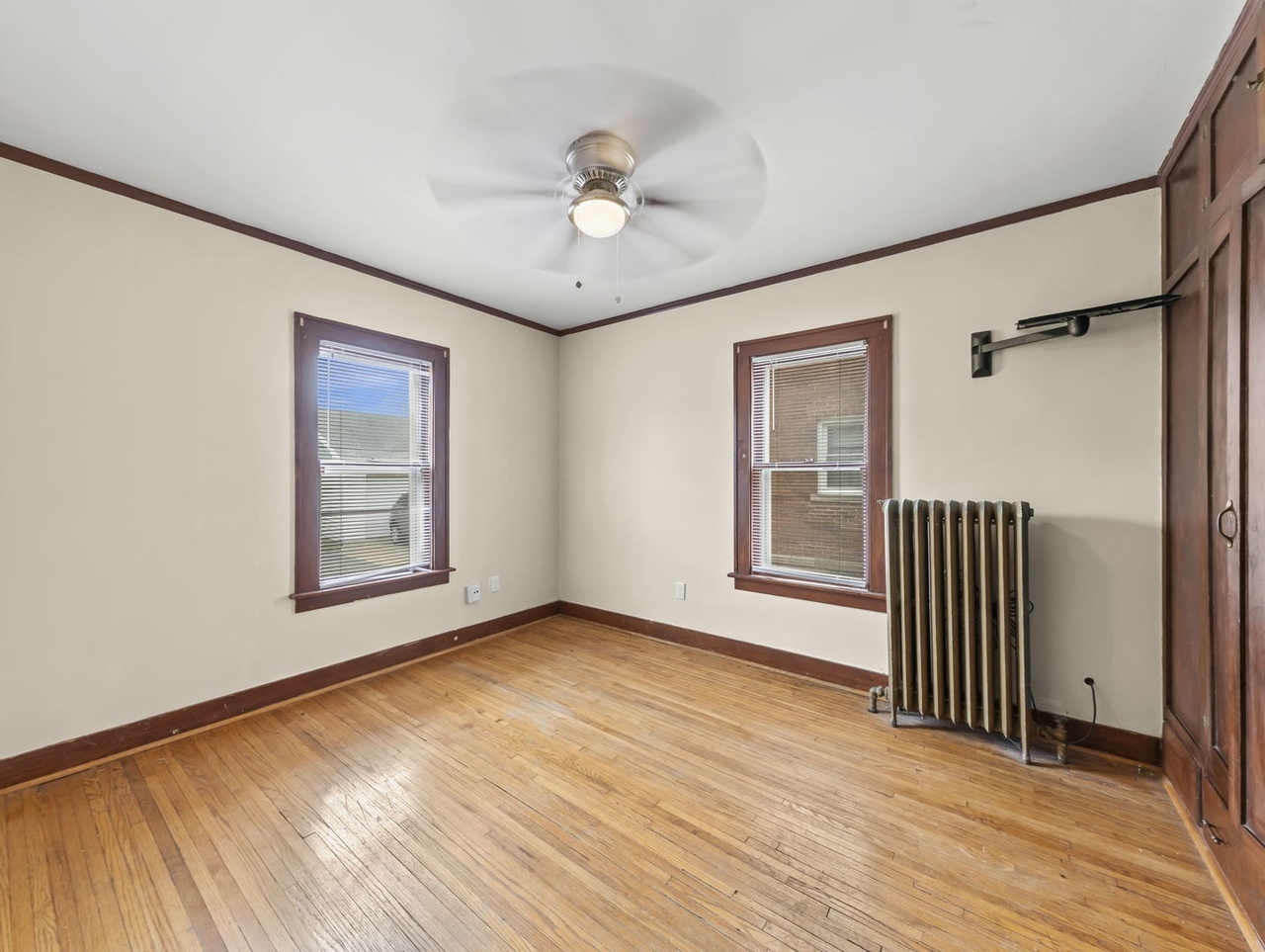621 Raub Street, Joliet, IL 60435