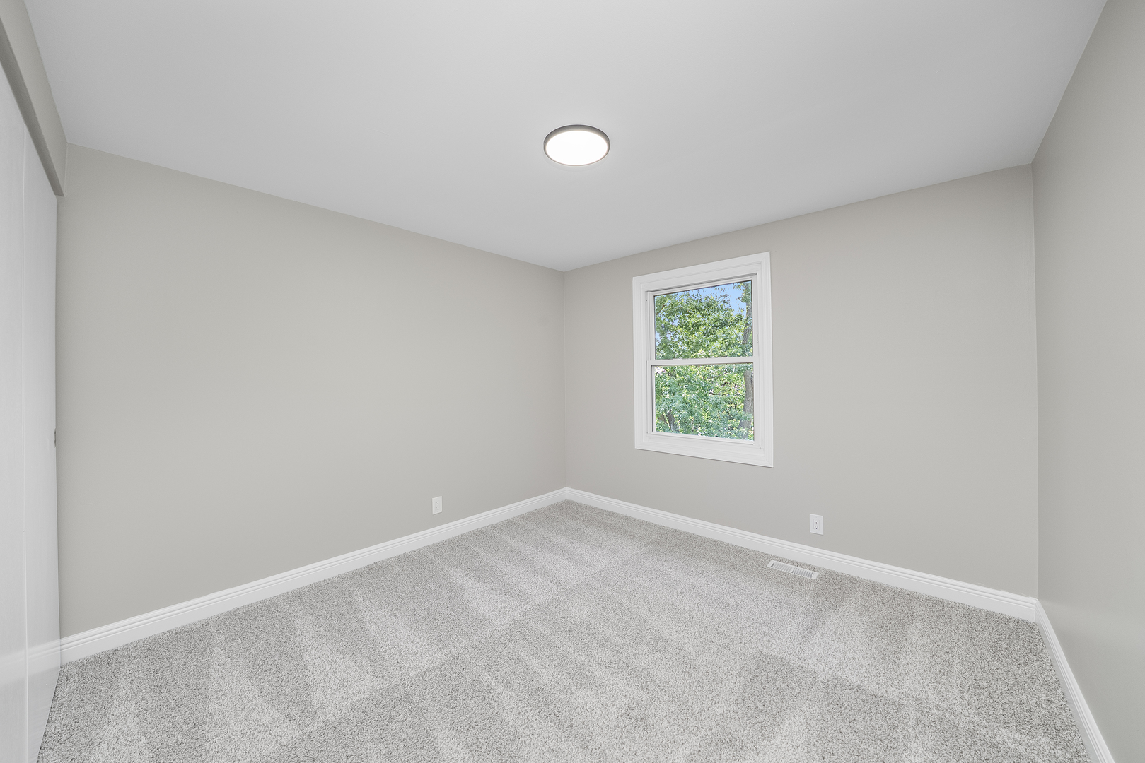 1494 Elder Drive, Aurora, IL 60506