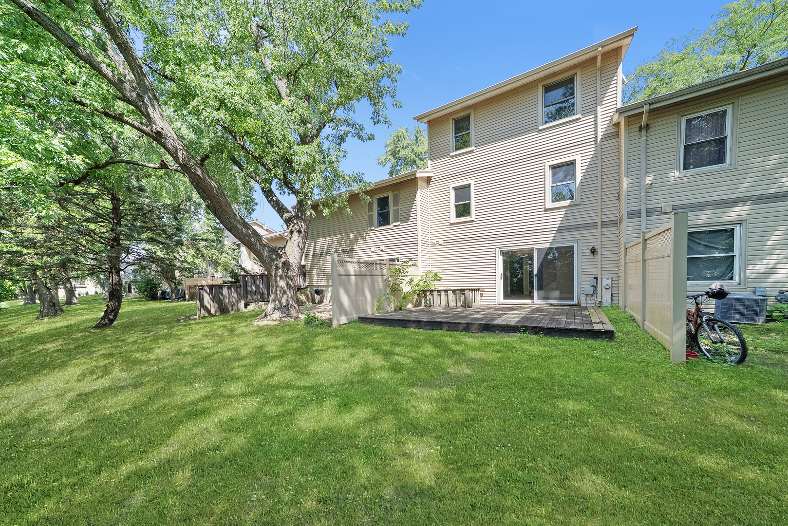 1494 Elder Drive, Aurora, IL 60506