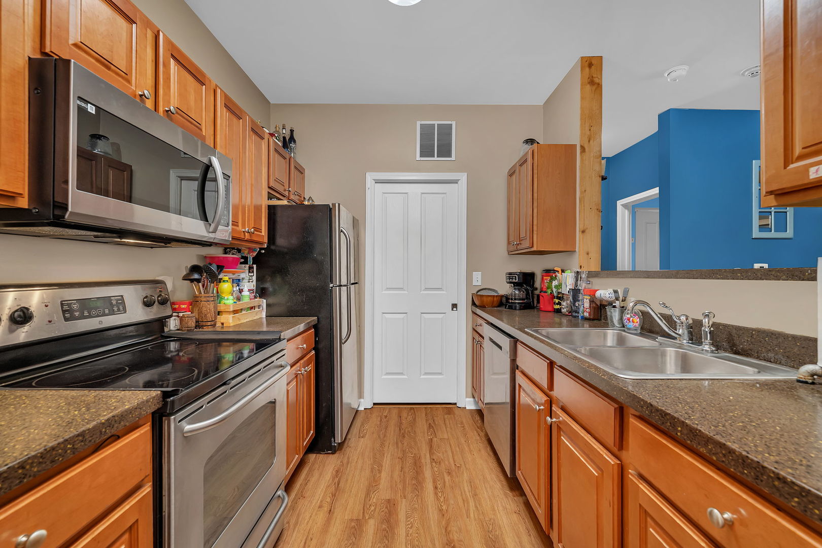 116 Clubhouse Lane #116, Oswego, IL 60543
