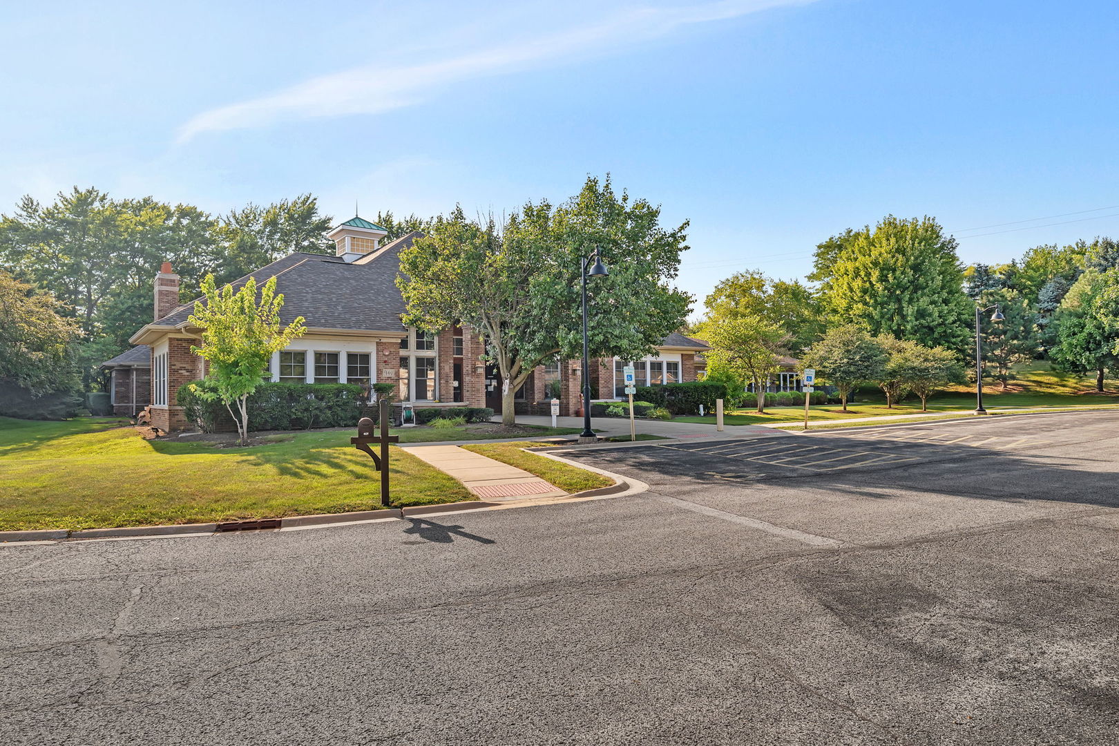 116 Clubhouse Lane #116, Oswego, IL 60543