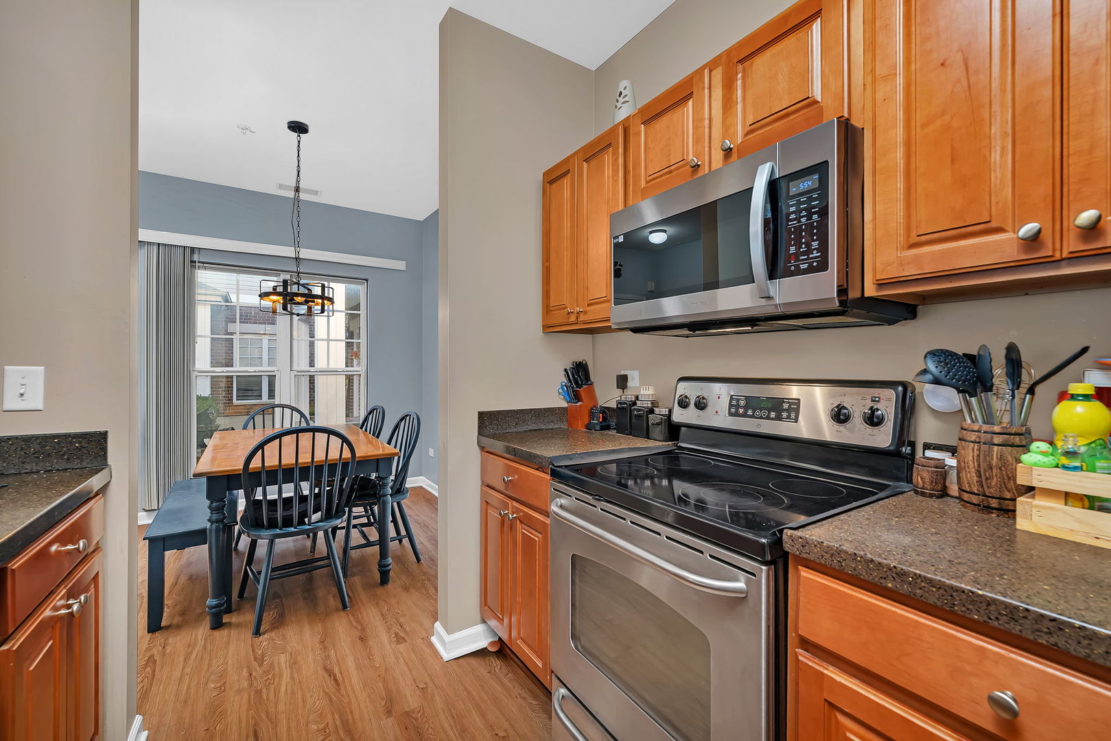 116 Clubhouse Lane #116, Oswego, IL 60543