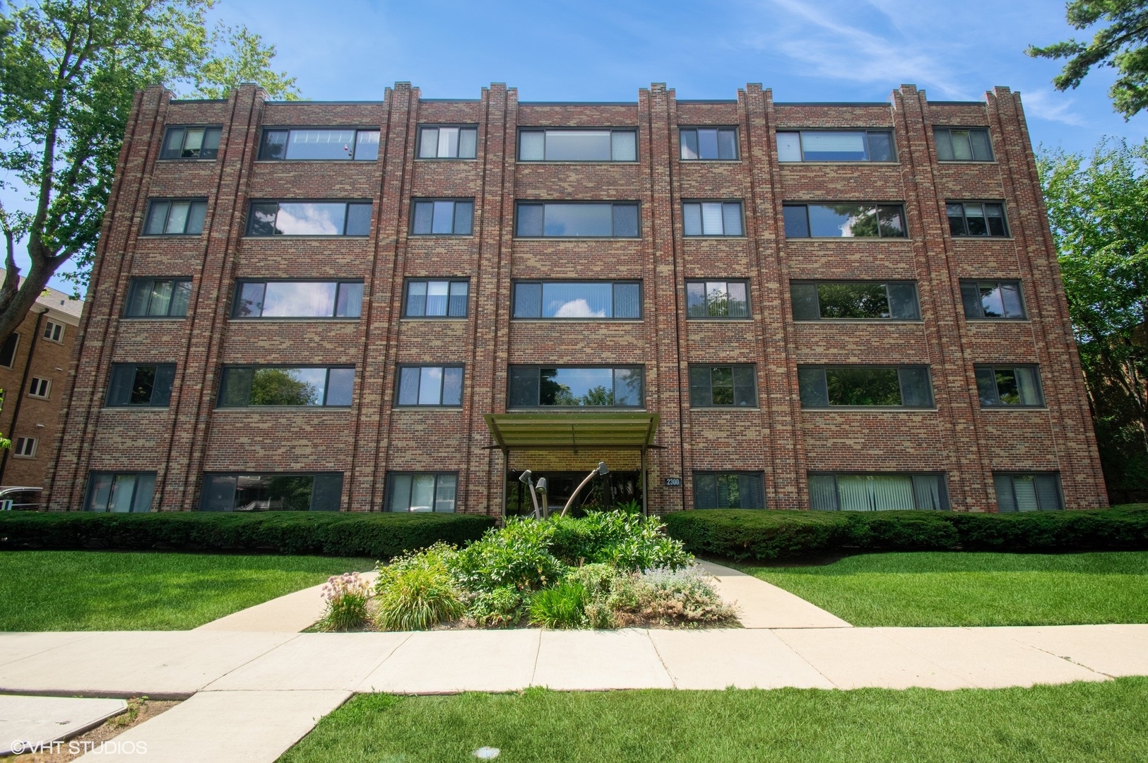 2300 SHERMAN Avenue #2D, Evanston, IL 60201