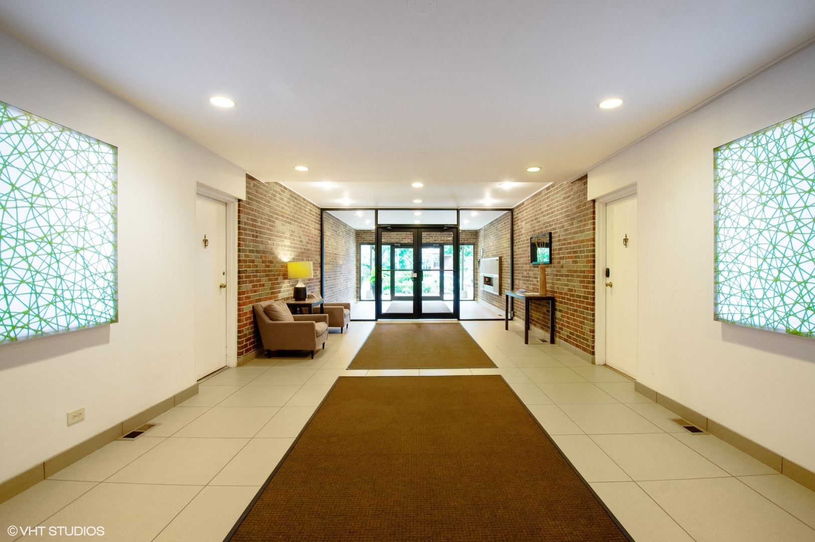 2300 SHERMAN Avenue #2D, Evanston, IL 60201