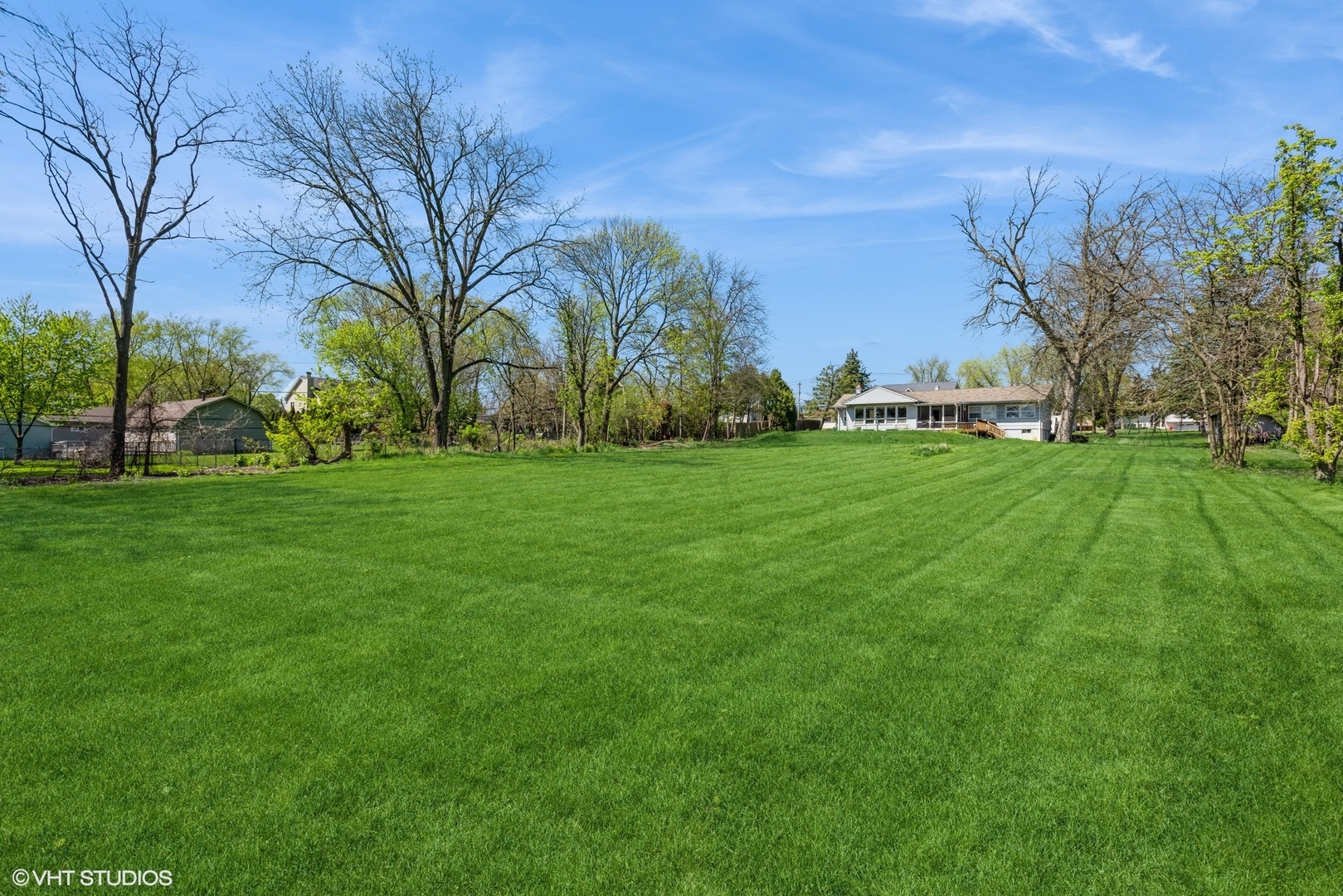223 E 56th Street, Westmont, IL 60559