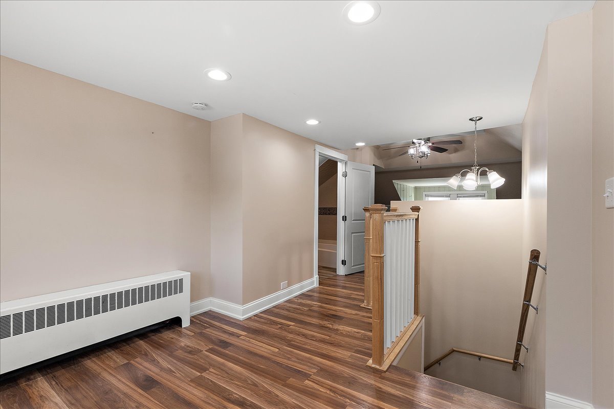 1758 Pine Road, Homewood, IL 60430